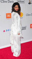 Priyanka Chopra Sweatshirt #2995580