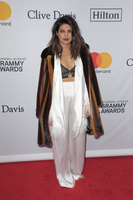 Priyanka Chopra Sweatshirt #2995581