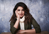 Priyanka Chopra Sweatshirt #2995584