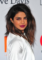 Priyanka Chopra Sweatshirt #2995605