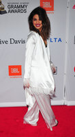Priyanka Chopra Sweatshirt #2995624