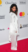 Priyanka Chopra Sweatshirt #2995627