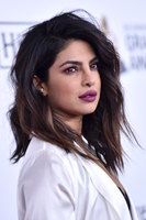 Priyanka Chopra Sweatshirt #2995646