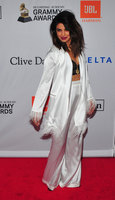 Priyanka Chopra Sweatshirt #2995650