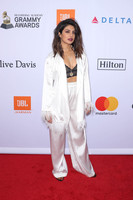 Priyanka Chopra Sweatshirt #2995664