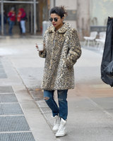 Priyanka Chopra t-shirt #3095035
