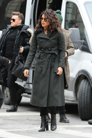 Priyanka Chopra hoodie #3095066