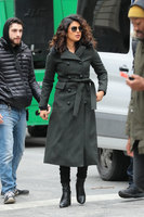 Priyanka Chopra longsleeve t-shirt #3095084