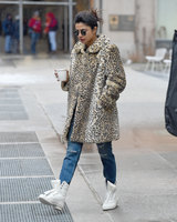 Priyanka Chopra t-shirt #3095113