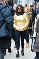 Priyanka Chopra t-shirt #3095126