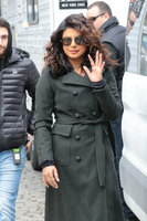 Priyanka Chopra Sweatshirt #3095129