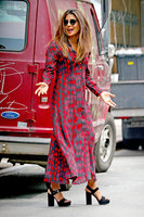 Priyanka Chopra hoodie #3227002