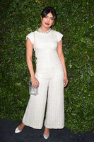 Priyanka Chopra Sweatshirt #3310588