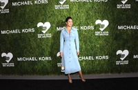 Priyanka Chopra Sweatshirt #3744057