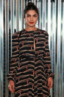 Priyanka Chopra Sweatshirt #3805713