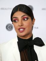 Priyanka Chopra Sweatshirt #3863437