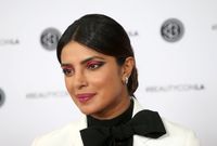 Priyanka Chopra Sweatshirt #3863482