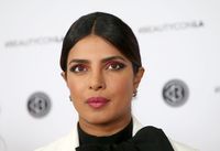 Priyanka Chopra Sweatshirt #3863510