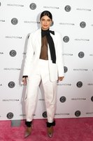 Priyanka Chopra Sweatshirt #3863572