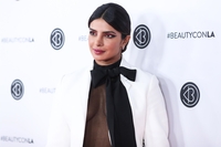 Priyanka Chopra Sweatshirt #3863577