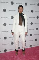 Priyanka Chopra Sweatshirt #3863628