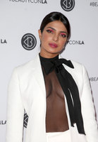 Priyanka Chopra Sweatshirt #3863697