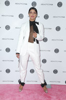 Priyanka Chopra Sweatshirt #3863706