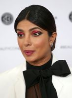 Priyanka Chopra Sweatshirt #3863724