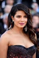 Priyanka Chopra Sweatshirt #3863738