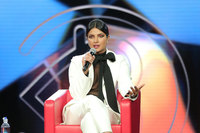 Priyanka Chopra Sweatshirt #3863752