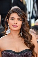 Priyanka Chopra Sweatshirt #3863757