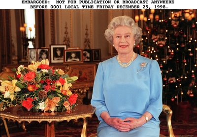 Queen Elizabeth Ii magic mug #G2523215