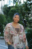 Queen Latifah Longsleeve T-shirt #2274649