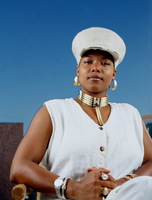 Queen Latifah magic mug #G682893