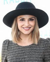 Rachael Leigh Cook mug #G1432447