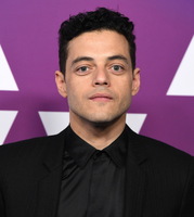 Rami Malek t-shirt #3743962