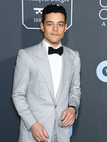 Rami Malek t-shirt #3805485