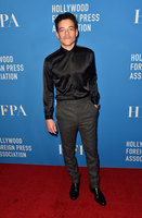 Rami Malek Longsleeve T-shirt #3805654