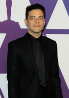 Rami Malek Longsleeve T-shirt #3805683
