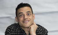 Rami Malek t-shirt #3863397