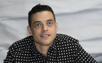 Rami Malek t-shirt #3863405
