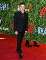 Rami Malek t-shirt #3936014
