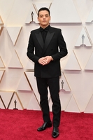 Rami Malek t-shirt #3936032