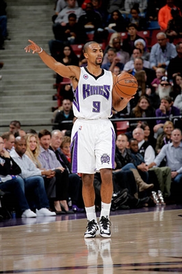 Ramon Sessions Poster 3444444