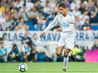 Raphael Varane Longsleeve T-shirt #3462012