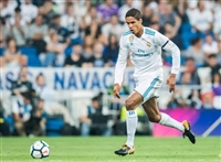 Raphael Varane Longsleeve T-shirt #3462082