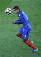 Raphael Varane Longsleeve T-shirt #3462106