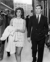 Raquel Welch mug #G839542