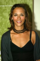 Rashida Jones Longsleeve T-shirt #1493513