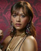 Rashida Jones Longsleeve T-shirt #2122928